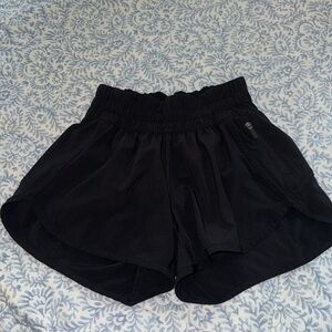 Lulu Shorts 4 Inseam